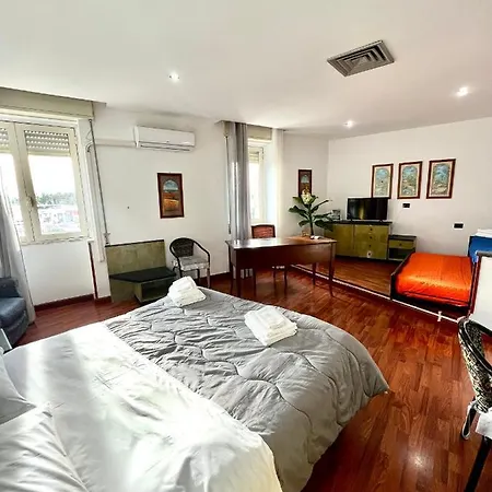 Hotel Como Hotel 3*